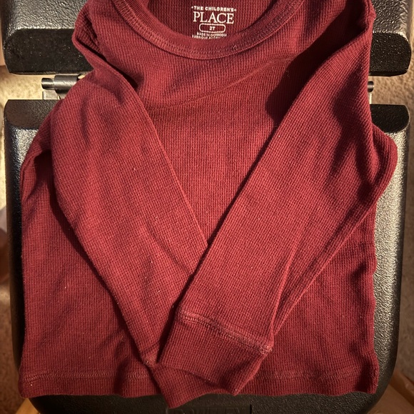 💥NEW LISTING💥 Bundle of 5 24 mos/2T shirts - Picture 7 of 13